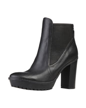V 1969